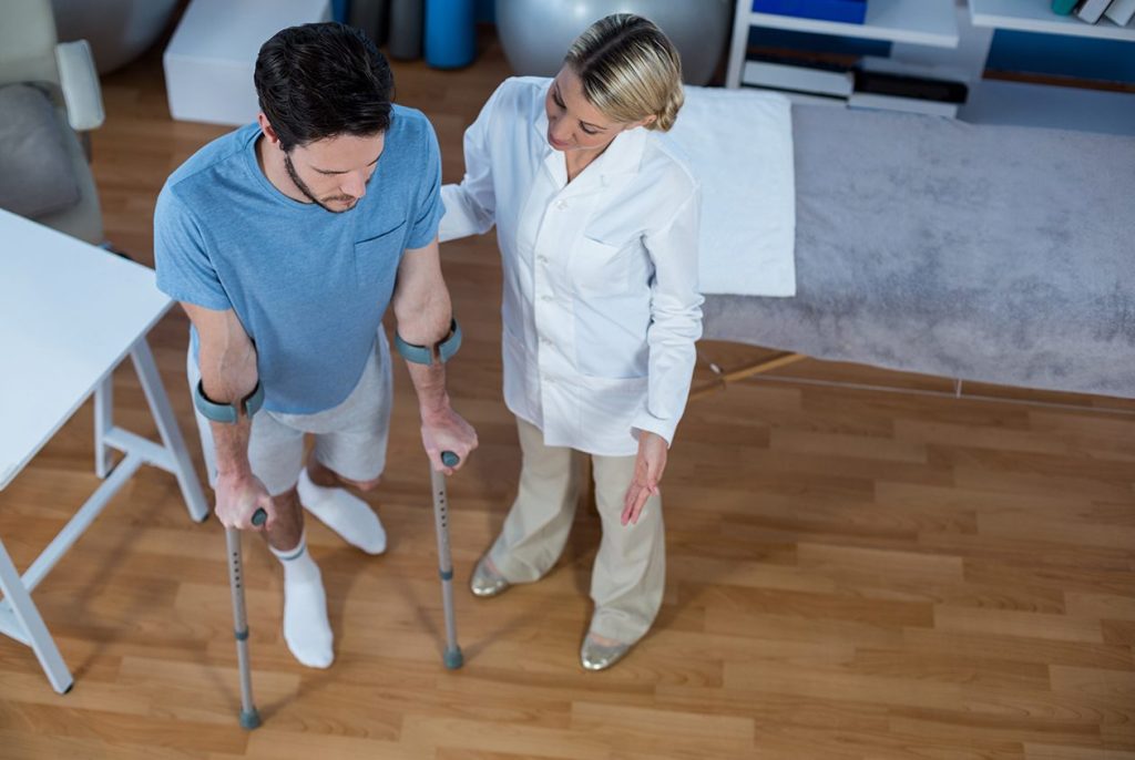 physical therapy after a bone fracture in the clinic