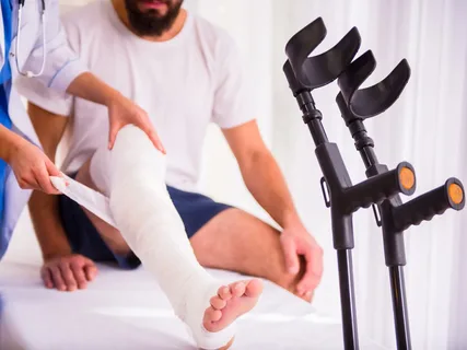 Tibial Fractures: Treatment Methods and Initial Rehabilitation Steps